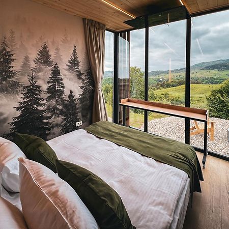 Moon Valley Comarnic Ngoại thất bức ảnh