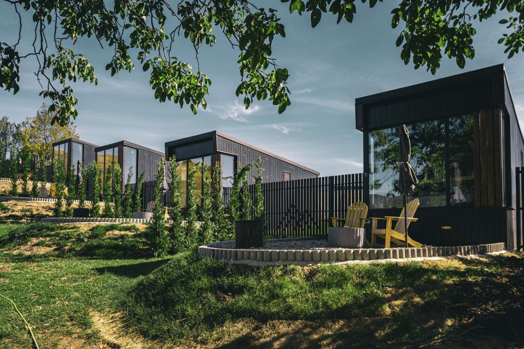 Moon Valley Comarnic Ngoại thất bức ảnh